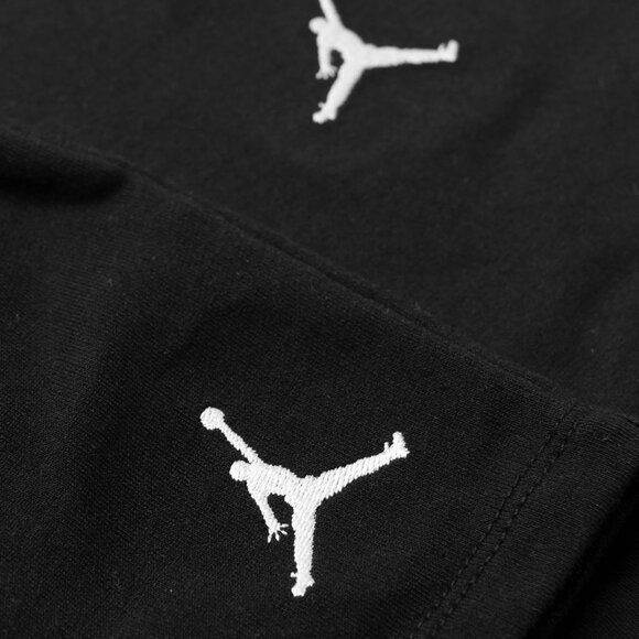 Jordan Kids Black Matching Set - 4T - Picture 3 of 9